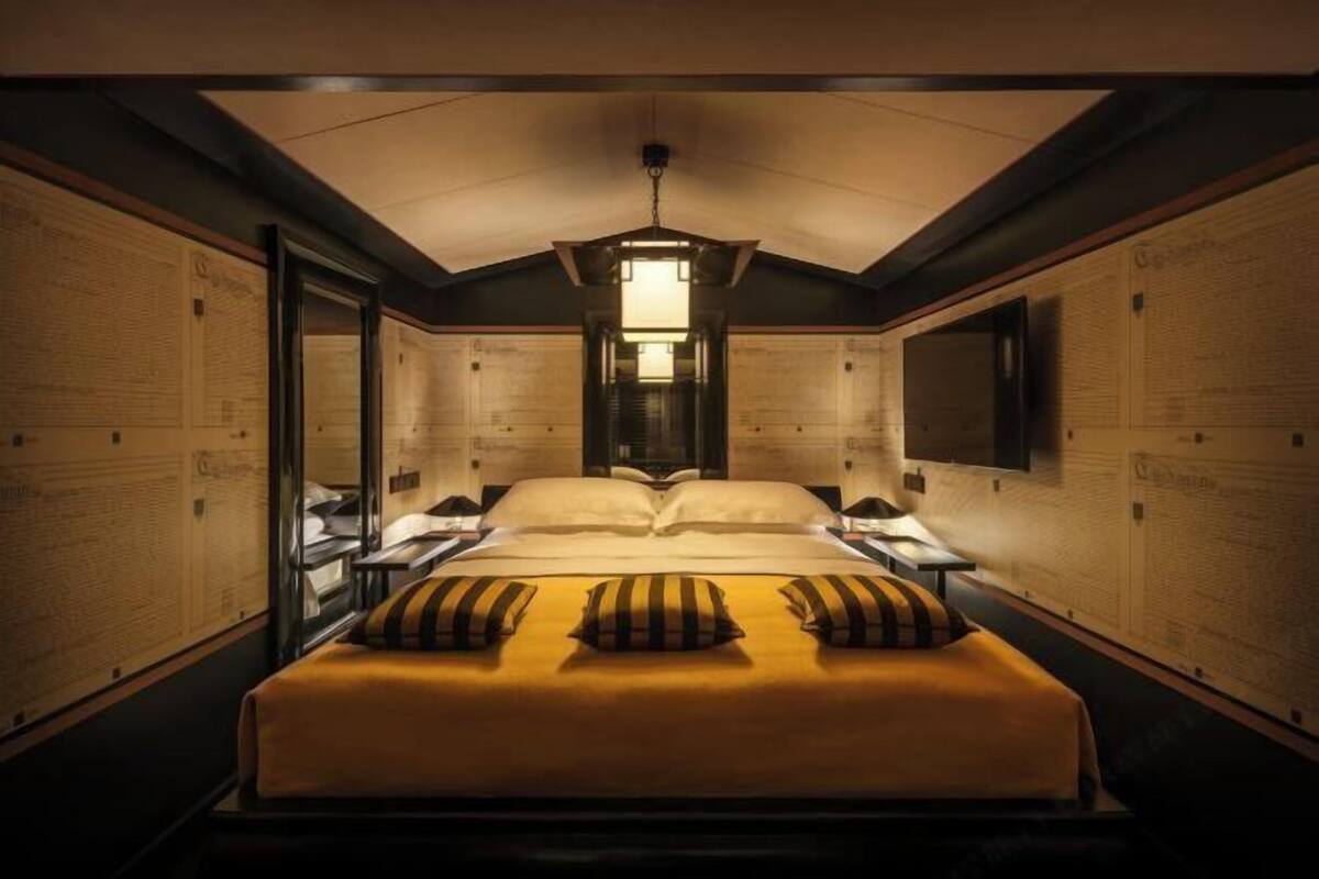 1 bedroom, Egyptian cotton sheets, premium bedding, pillow-top beds