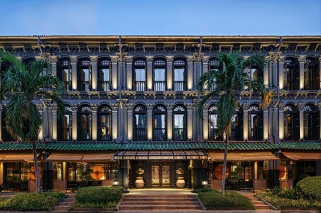 Duxton Reserve Singapore, Autograph Collection - Image 2