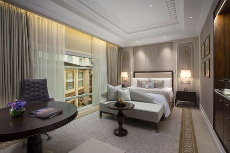 The Fullerton Hotel Singapore - Image 15