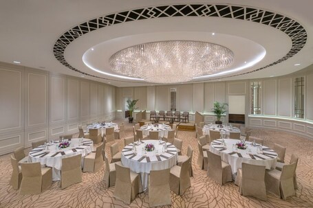 The Fullerton Hotel Singapore - Image 73