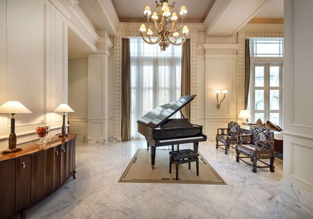 The Fullerton Hotel Singapore - Image 38