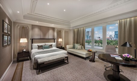 The Fullerton Hotel Singapore - Image 14