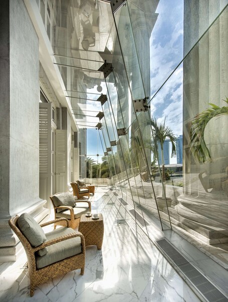 The Fullerton Hotel Singapore - Image 37