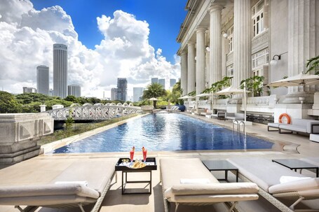 The Fullerton Hotel Singapore - Image 17