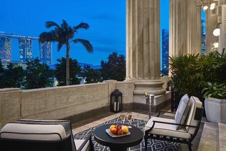 The Fullerton Hotel Singapore - Image 57