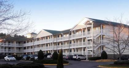 InTown Suites Extended Stay Birmingham AL - Lakeshore Parkway