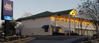 InTown Suites Extended Stay - Atlanta Cumming