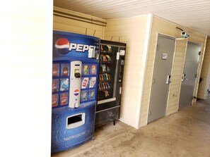 Vending machine