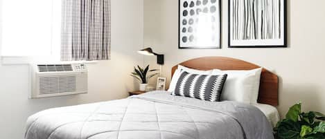 Desk, bed sheets