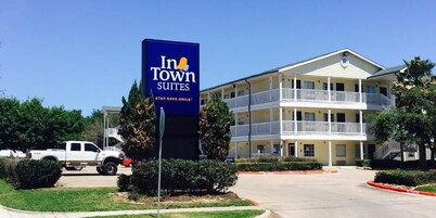 Intown Suites Extended Stay Select Houston - Stafford