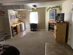 Honeymoon Suite | Seprai premium dan didekorasi berbeda-beda