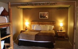 Family Suite | 1 bedroom, premium bedding, individually decorated