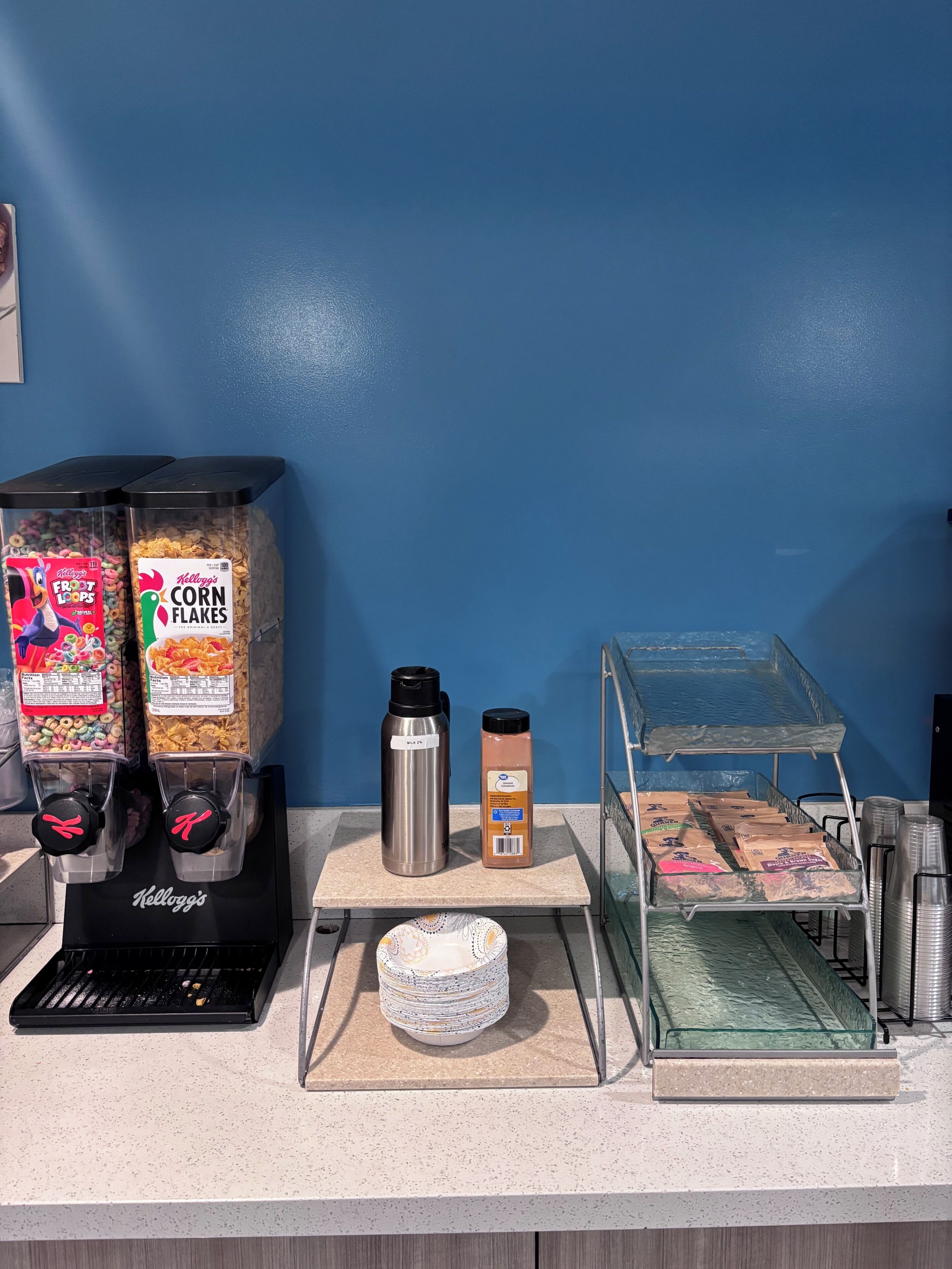Free daily continental breakfast