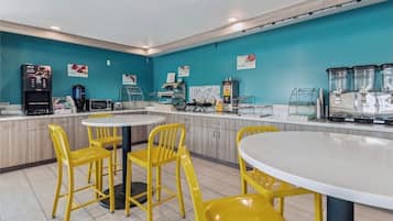 Café da manhã continental grátis todos os dias