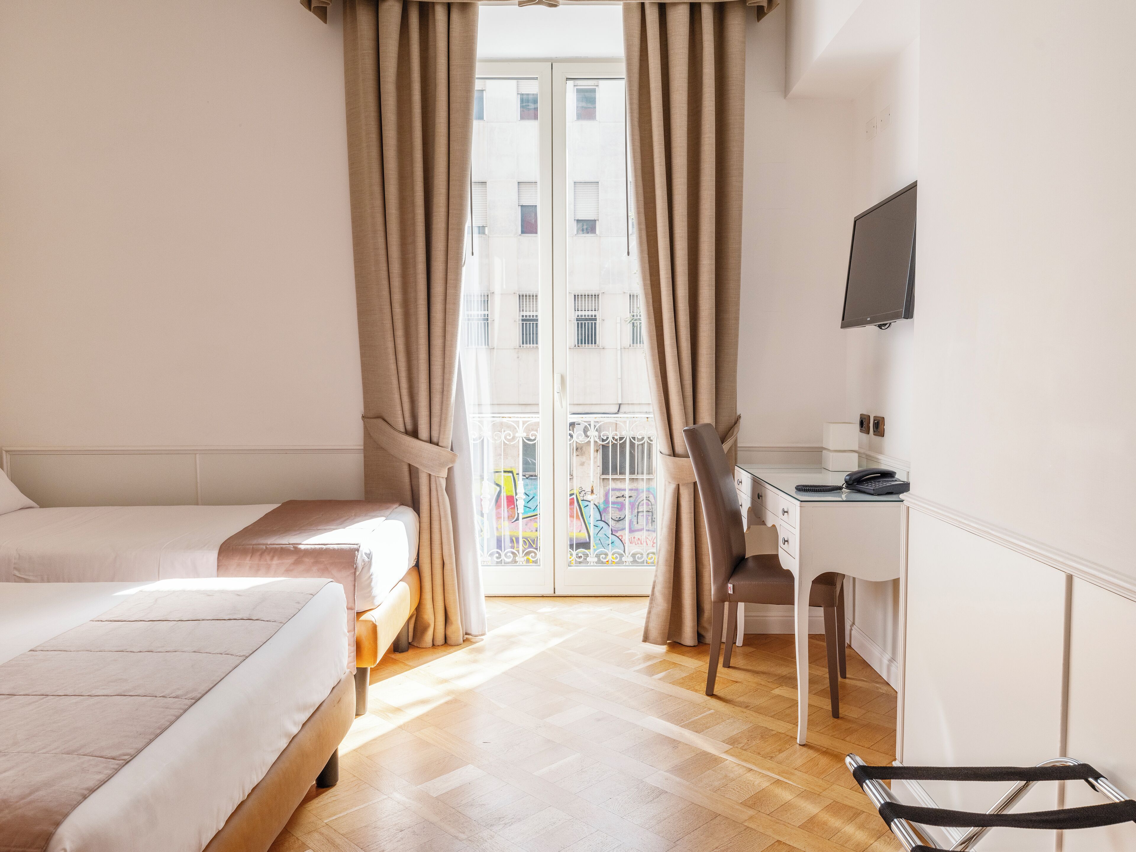 Triple Room | Premium bedding, down comforters, in-room safe, individually decorated