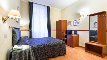 Doppia Superior | 1 camera, materassi a doppio strato, minibar, una cassaforte in camera