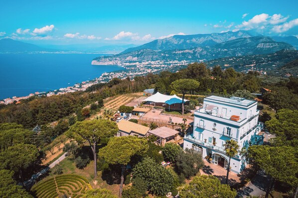 Aerial view - Oasi Olimpia Relais (Massa Lubrense)