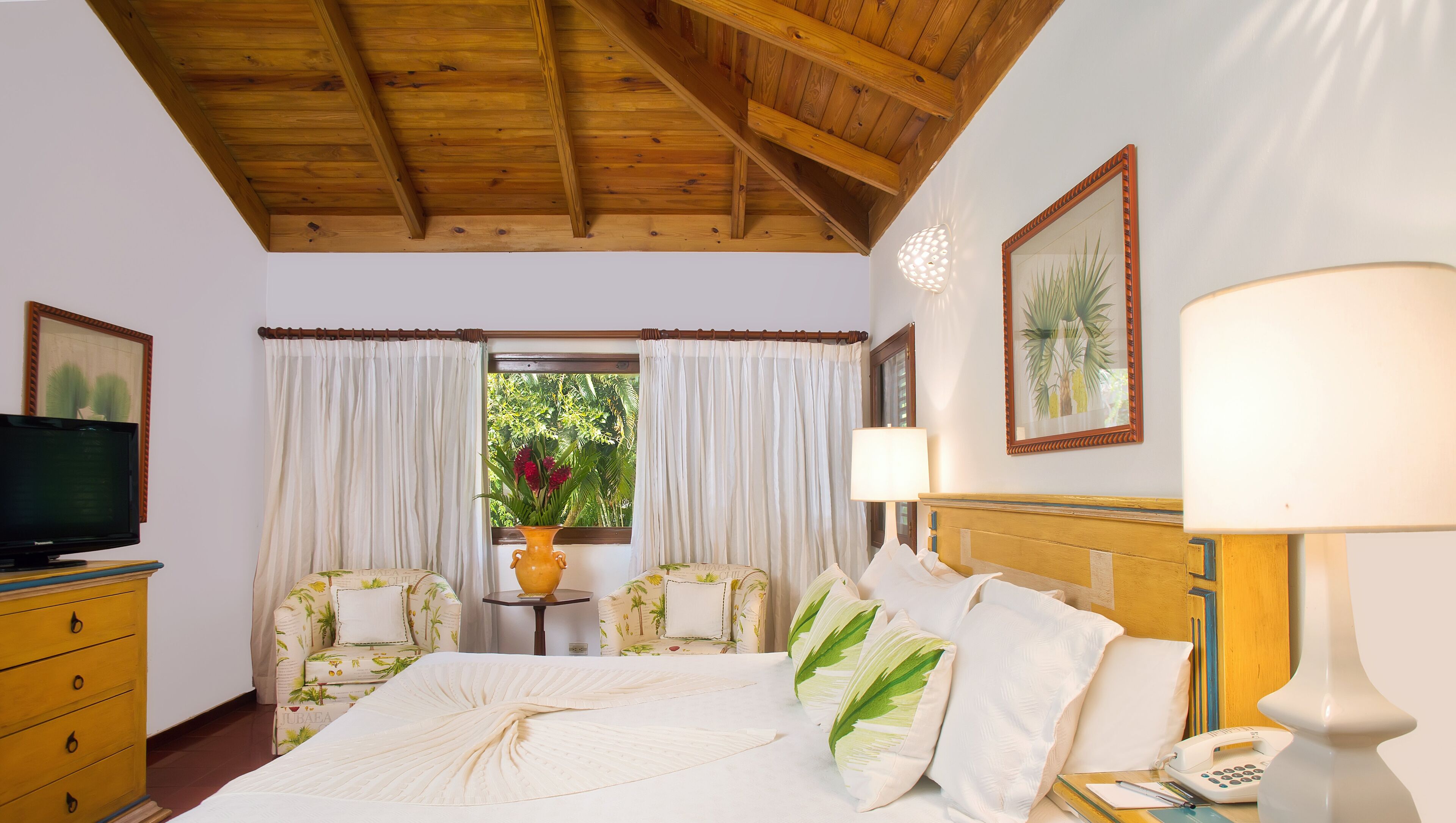 1 bedroom, premium bedding, down duvets, pillow-top beds