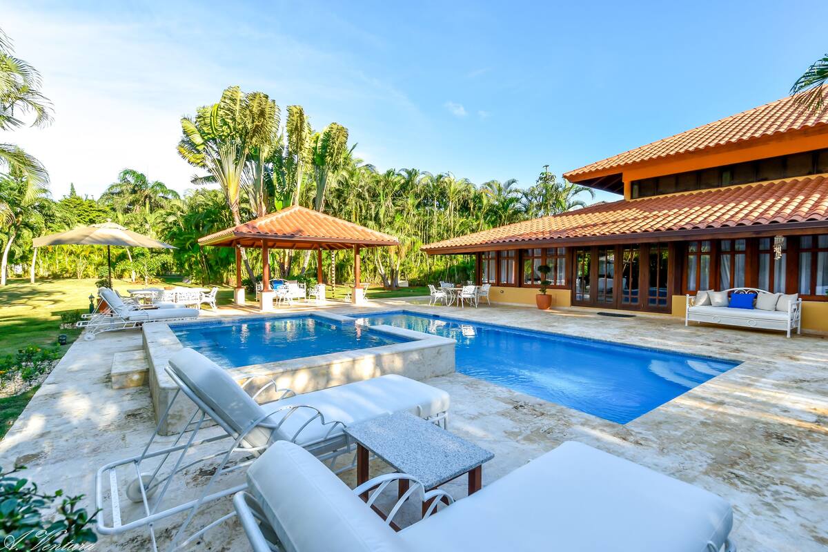Five Bedroom Classic Villa | Vistas desde la habitación