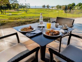 Daily buffet breakfast (USD 37 per person)