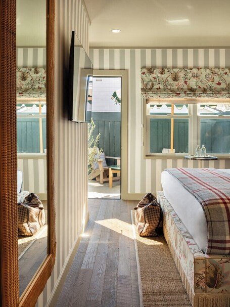 Le Petit Pali Brentwood West Los Angeles - view 3