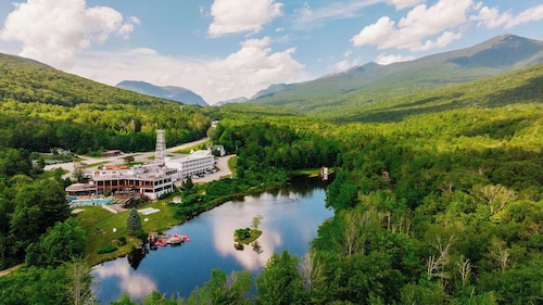Indian Head Resort