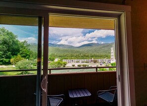 Room, Multiple Beds, Mountain View, Annex Building | Terrace/patio - Indian Head Resort (Lincoln)