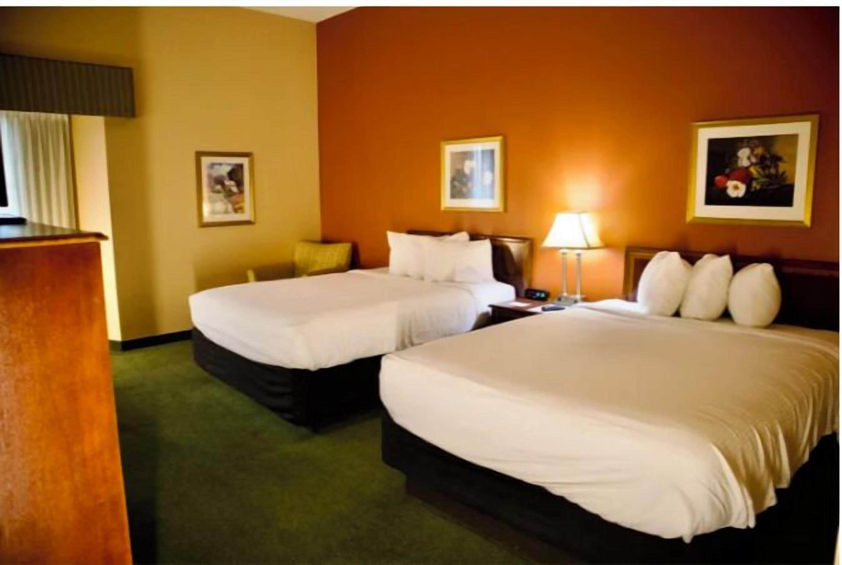 In-room safe, desk, laptop workspace, blackout drapes