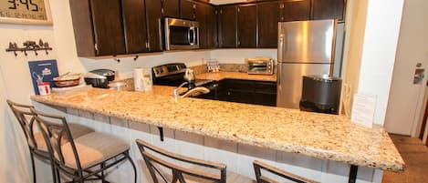 2-Bedroom Condo | Private kitchen