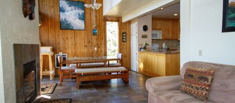 Mammoth Ski & Racquet Club