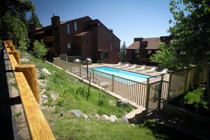 Piscina all'aperto