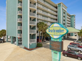 Hotel exterior and entrance at Beachcomber Beachfront Hotel, a By The Sea Resort