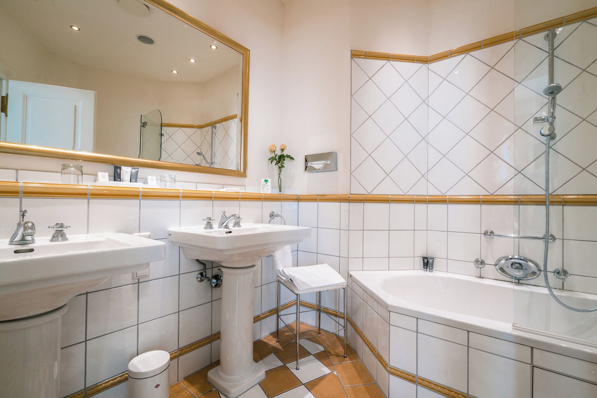 superior double room | bathroom | shower, hair dryer, bathrobes, slippers