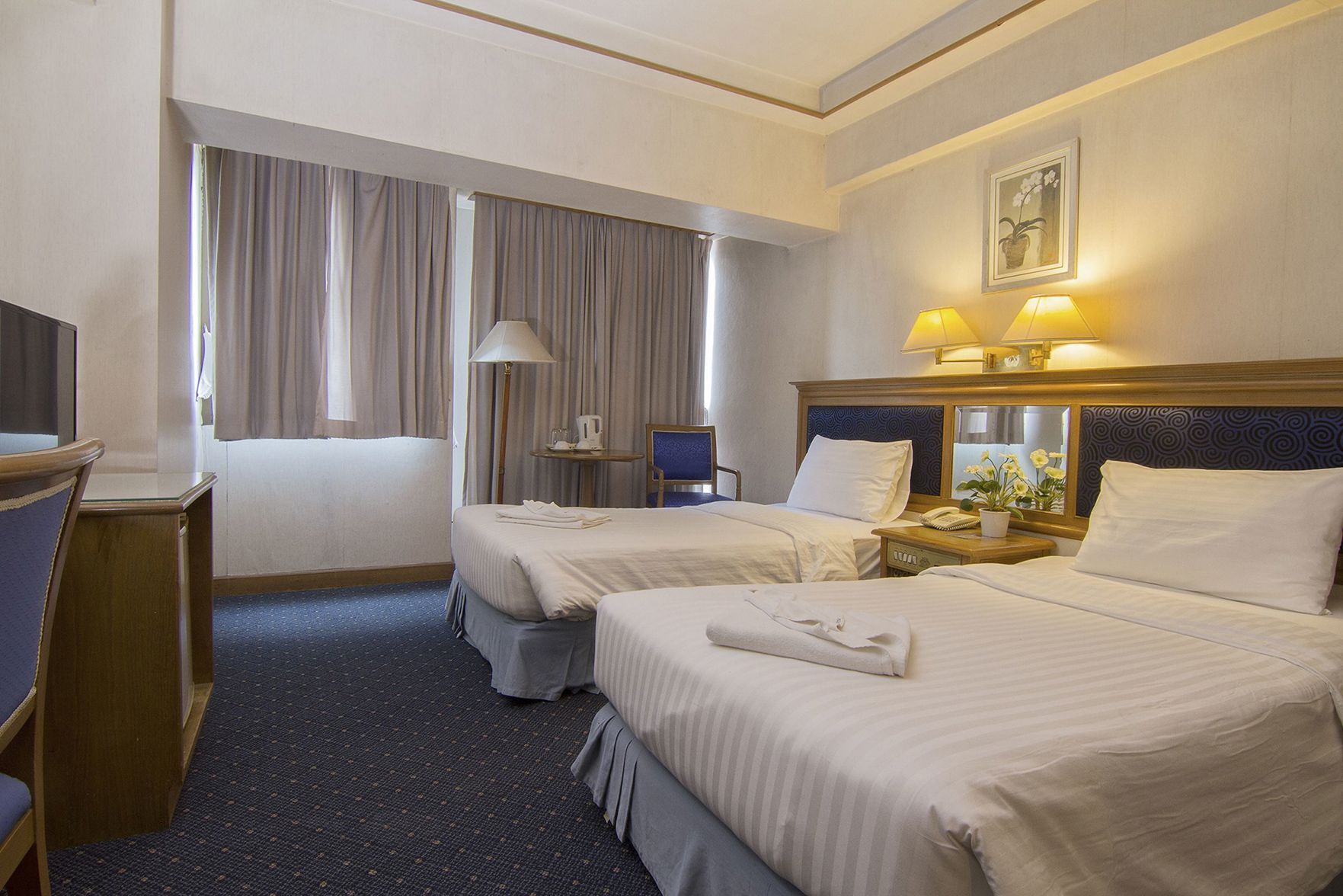 Allergikerbettwaren, Zimmersafe, Schreibtisch, Zustellbetten