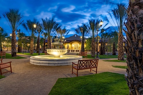 Fountain. The Ranch at Death Valley – Inside the Park