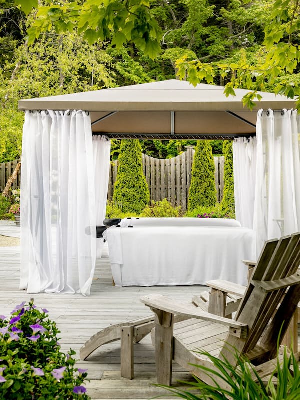 Outdoor treatment areas, hot tub, body treatments, aromatherapy