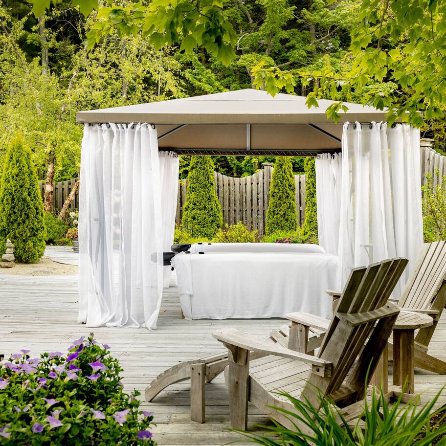 Outdoor treatment areas, hot tub, body treatments, aromatherapy