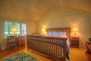 Deluxe Cottage, 1 Queen Bed, Terrace, Garden View (Woodland Cottage Room) | 1 bedroom, Egyptian cotton sheets, premium bedding, pillowtop beds