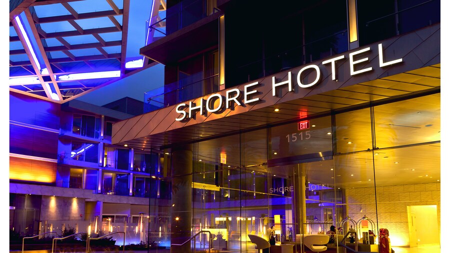 Shore Hotel