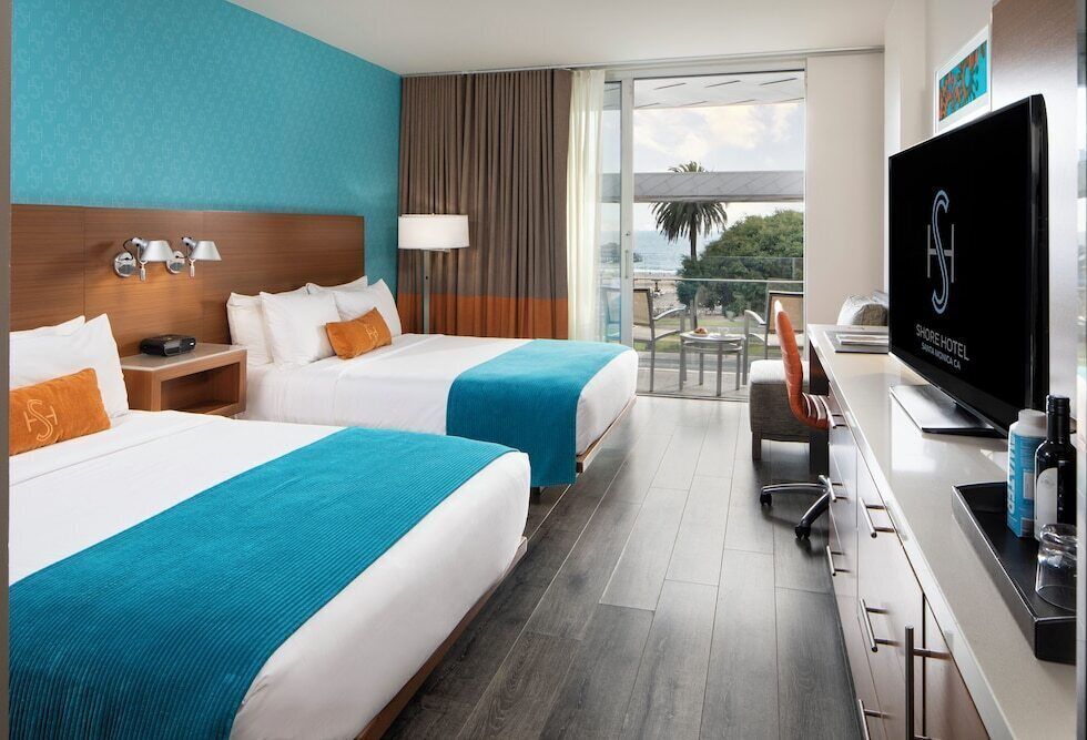 Egyptian cotton sheets, premium bedding, down duvets, pillow-top beds