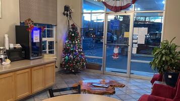 Siddeområde i lobbyen