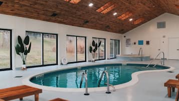 Una piscina techada