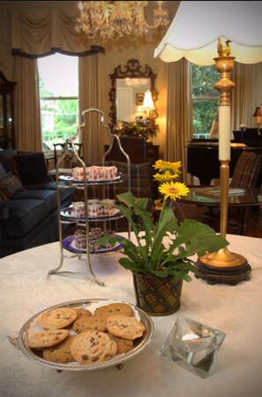 Overlook Room