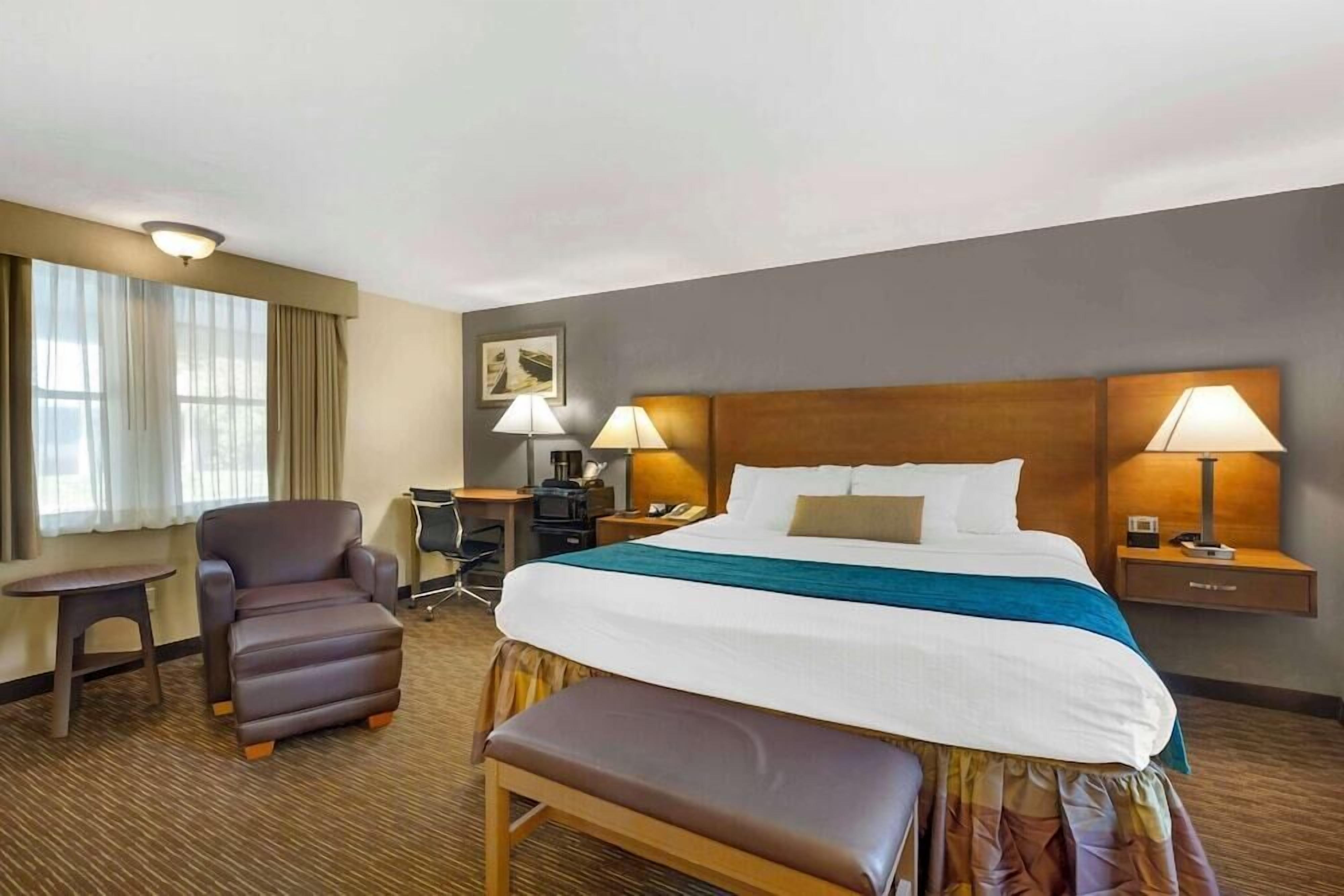 1 bedroom, in-room safe, desk, laptop workspace