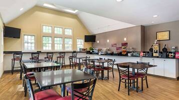 Desayuno buffet incluido todos los días