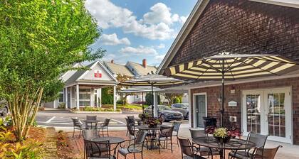 Best Western Plus Cold Spring