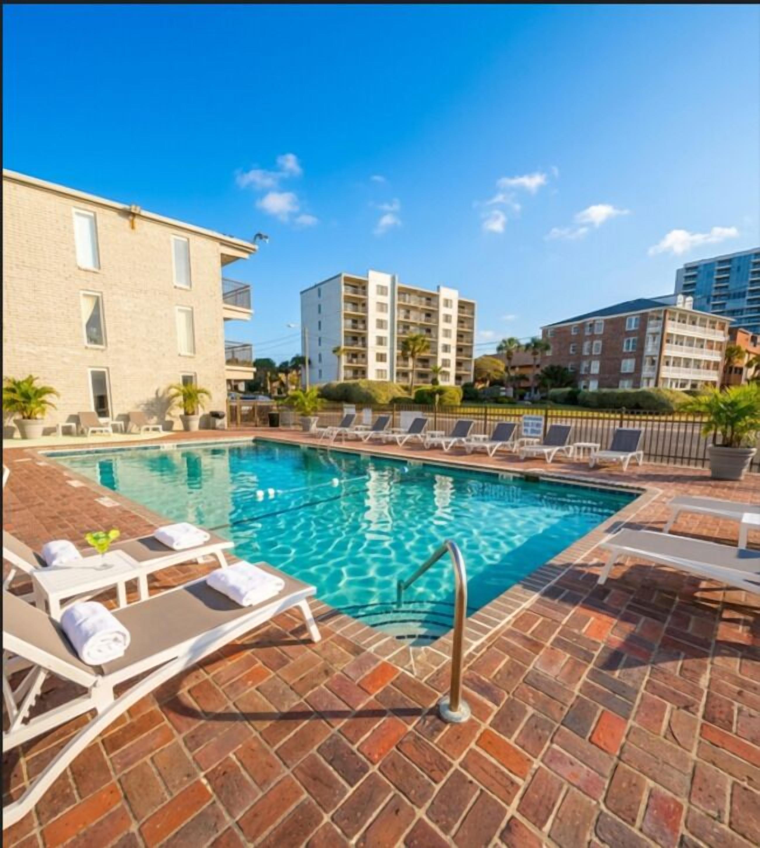 Seasonal outdoor pool