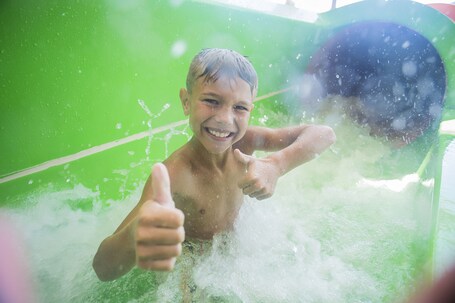 Crown Reef Beach Resort and Waterpark - Image 95