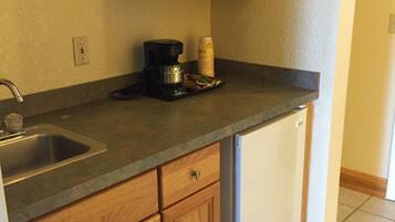 Fridge, microwave, coffee/tea maker