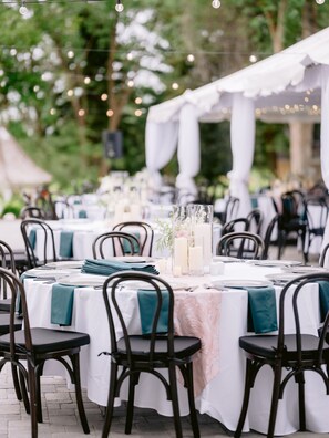Outdoor wedding area - Homestead Midway Utah (Midway)